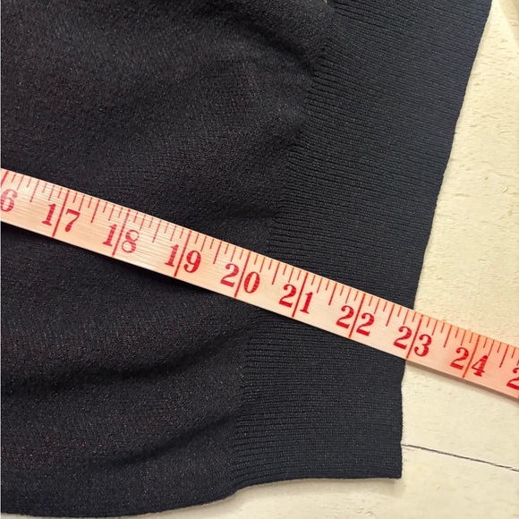 Nannette Lepore Hot Lips Sweater Black Red Hearts Valentines Size Medium New - Picture 3 of 7